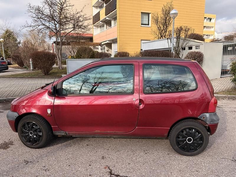 Gebraucht Renault Twingo 58 PS (42 kW) 2001 Rot Kleinwagen