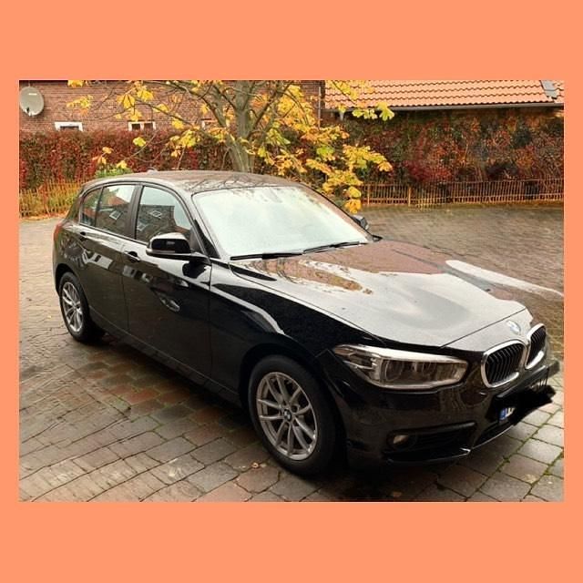 Schwarz Gebraucht 2016 BMW 116 Advantage Kleinwagen | 10.990 € (Fairer Preis) - Bild 1/4