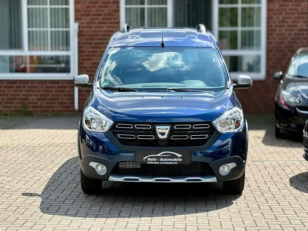 Gebraucht Dacia Dokker Stepway 116 PS (85 kW) 2019 Blau Van / Kleinbus