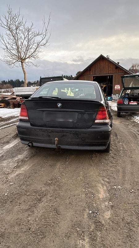 Gebraucht BMW 316 116 PS (85 kW) 2004 Schwarz Coupé