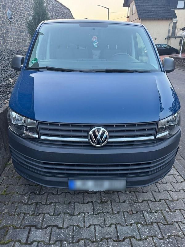 Gebraucht VW Transporter 102 PS (75 kW) 2019 Blau Van