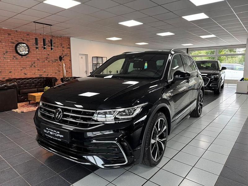 Schwarz Gebraucht 2024 VW Tiguan R-line SUV | 39.990 € (Fairer Preis) - Bild 1/4
