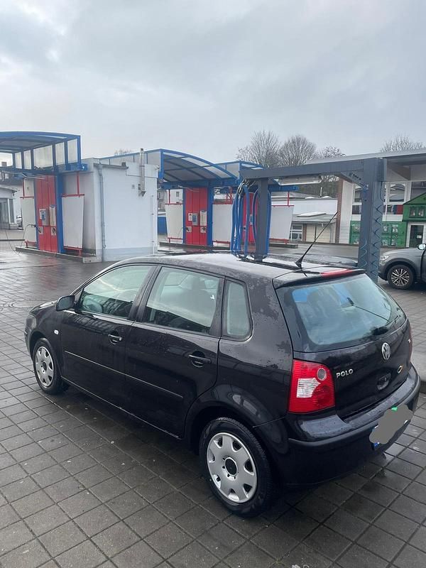 Schwarz Gebraucht 2003 VW Polo Kleinwagen | 1.999 € (Teuer) - Bild 1/4