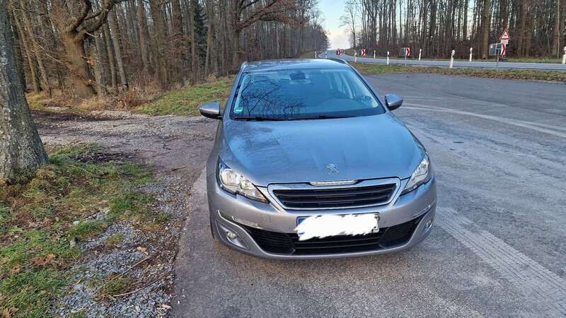 Gebraucht 2016 Peugeot 308 Active Kombi | 6.400 € (Etwas zu teuer) - Bild 1/4