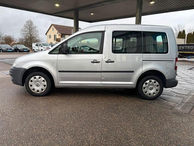 Second-hand VW Caddy Life 105 CP (77 kW) 2007 Argintiu Monovolum
