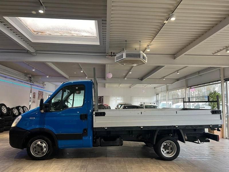 Gebraucht Iveco Daily 145 PS (106 kW) 2009 Blau Van / Kleinbus