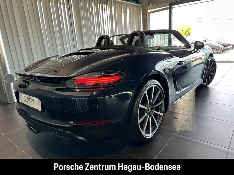 Gebraucht Porsche 718 Boxster 300 PS (220 kW) 2020 Nachtblaumetallic Cabrio