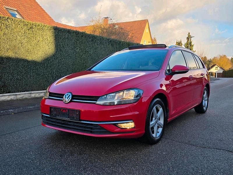 Gebraucht VW Golf VII Join 116 PS (85 kW) 2018 Rot Kombi