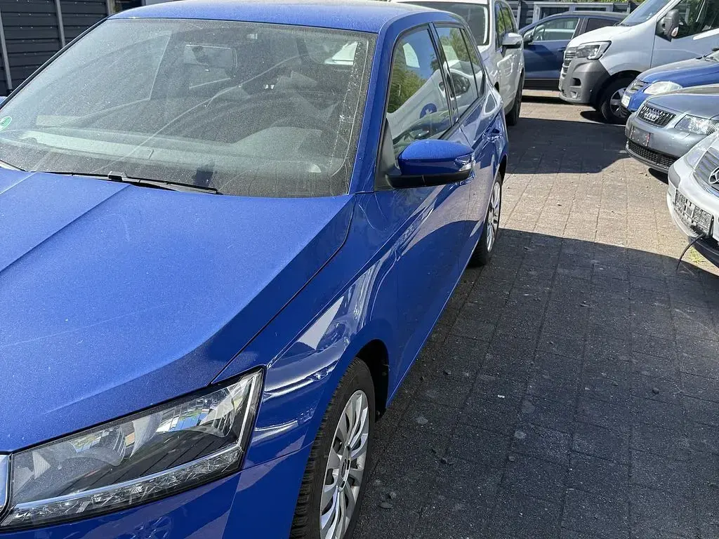 Second-hand Skoda Fabia Active 60 CP (44 kW) 2020 Albastru Hatchback