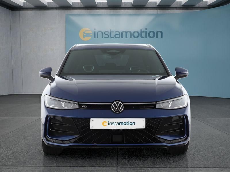 Blau Gebraucht 2025 VW Passat Kombi | 41.849 € (Superpreis) - Bild 1/4