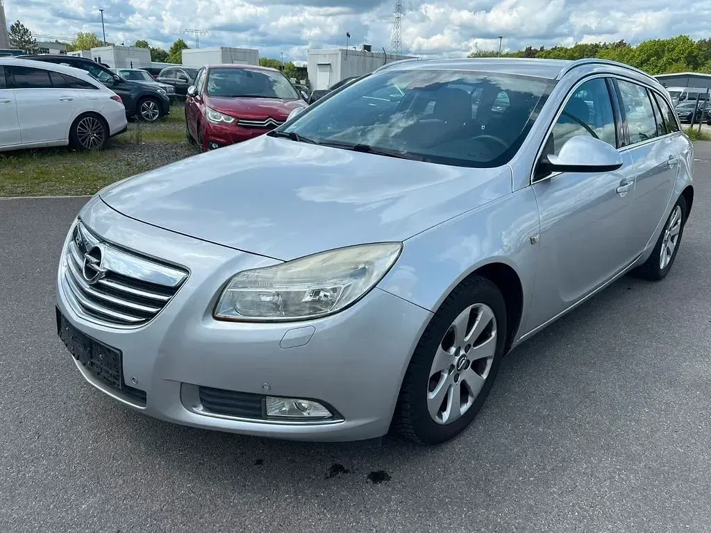 Brugt Opel Insignia Edition 140 HK (102 kW) 2010 Sølv Stationcar