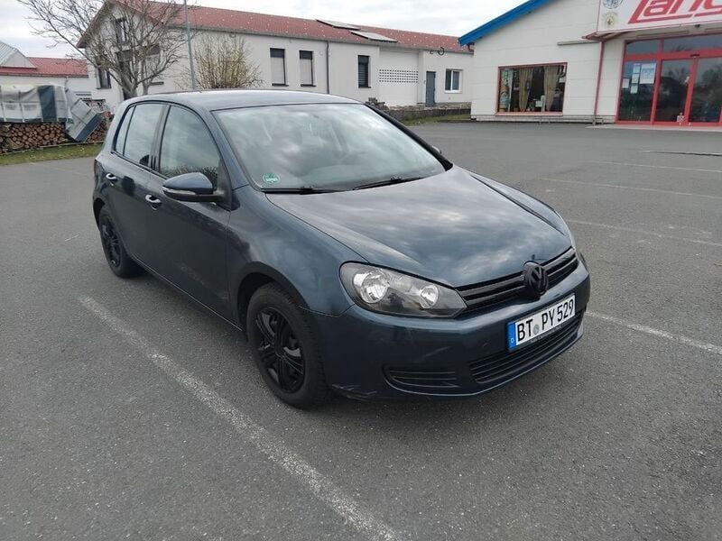 Blau Gebraucht 2009 VW Golf VI Limousine | 4.450 € (Guter Preis) - Bild 1/4