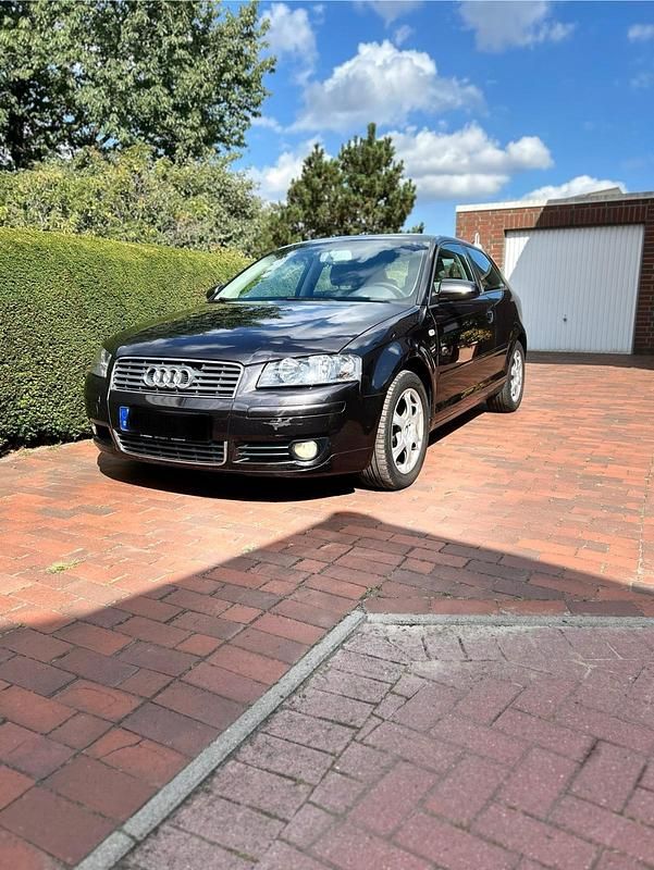 Braun Gebraucht 2005 Audi A3 Kleinwagen | 2.950 € (Fairer Preis) - Bild 1/4