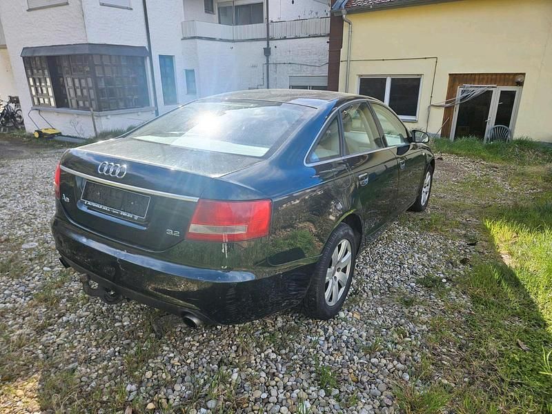 Gebraucht Audi A6 254 PS (186 kW) 2005 Grün Limousine