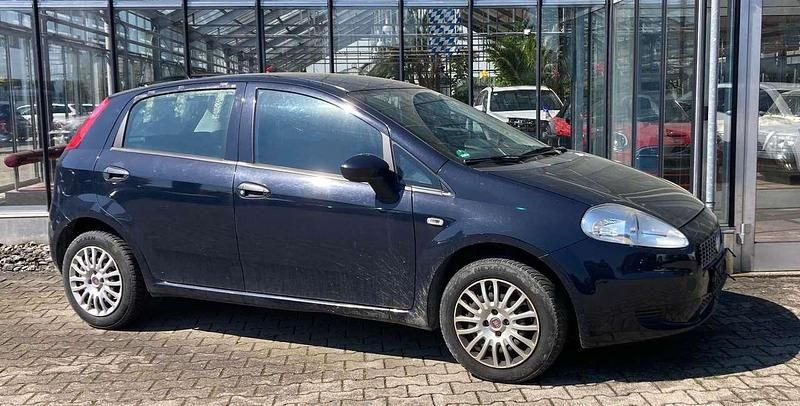 Gebraucht Fiat Grande Punto Active 65 PS (47 kW) 2009 Blau Kleinwagen