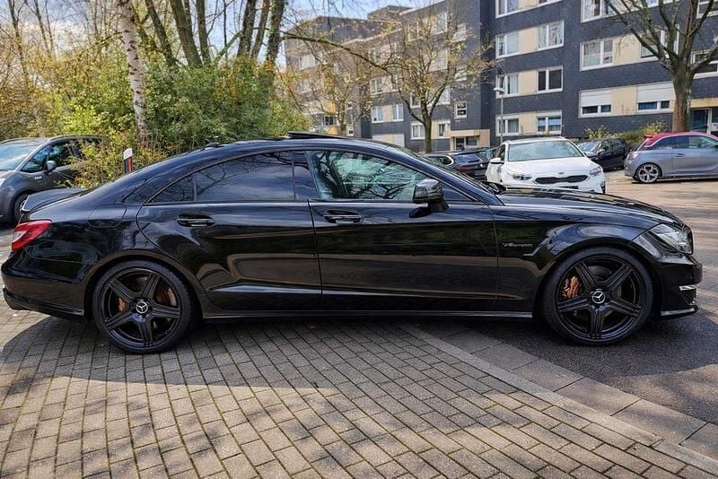 Gebraucht Mercedes CLS63 AMG AMG 525 PS (386 kW) 2011 Schwarz Coupé