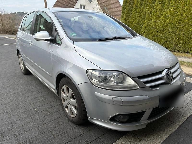 Gebraucht VW Golf V 140 PS (102 kW) 2007 Silber Kleinwagen