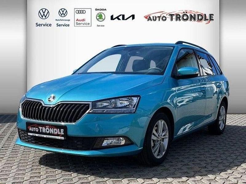 Blau Gebraucht 2022 Skoda Fabia Ambition Kleinwagen | 17.860 € (Fairer Preis) - Bild 1/4