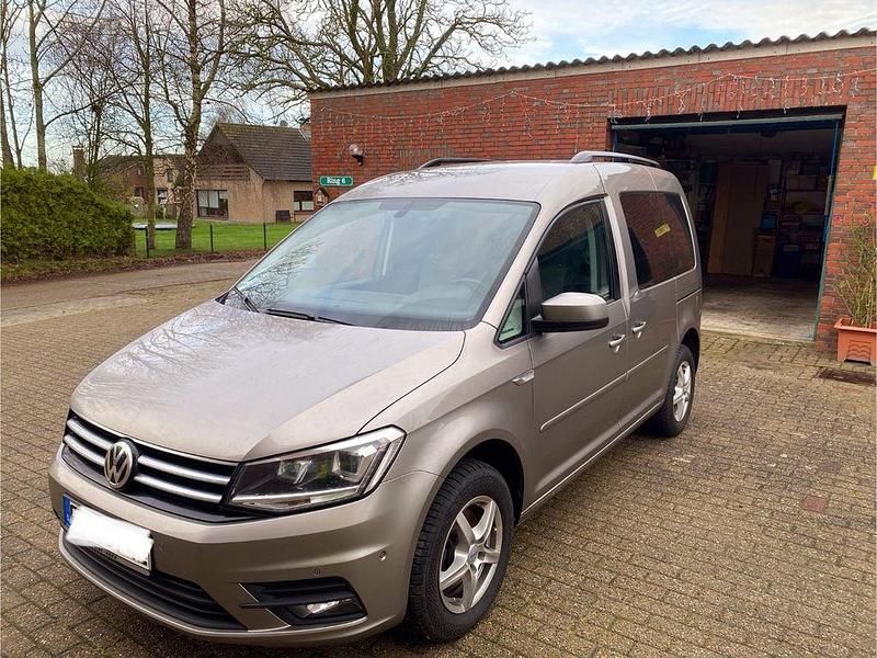 Beige Gebraucht 2020 VW Caddy Comfortline Van / Kleinbus | 21.000 € (Guter Preis) - Bild 1/4