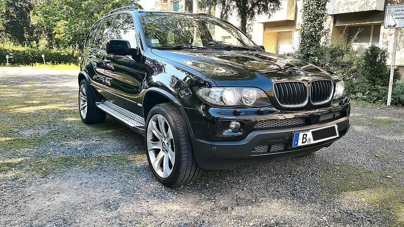 Schwarz Gebraucht 2006 BMW X5 SUV | 12.900 € - Bild 1/4