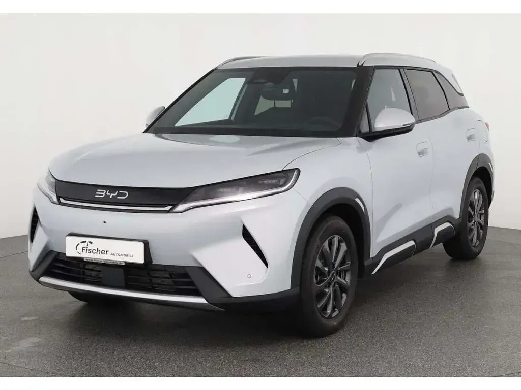 Neu BYD Atto 2 Boost 212 PS (155 kW) 2026 Skiing white SUV