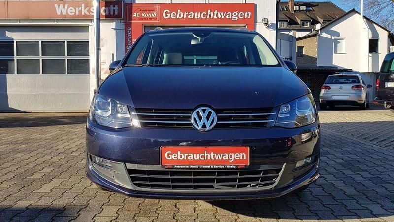 Gebraucht VW Sharan Cup 177 PS (130 kW) 2015 Blau Van / Kleinbus