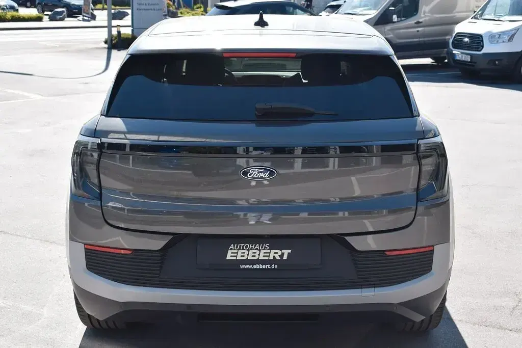 Nouvelle Ford Explorer Premium 125 kW (170 ch) 2026 Gris SUV
