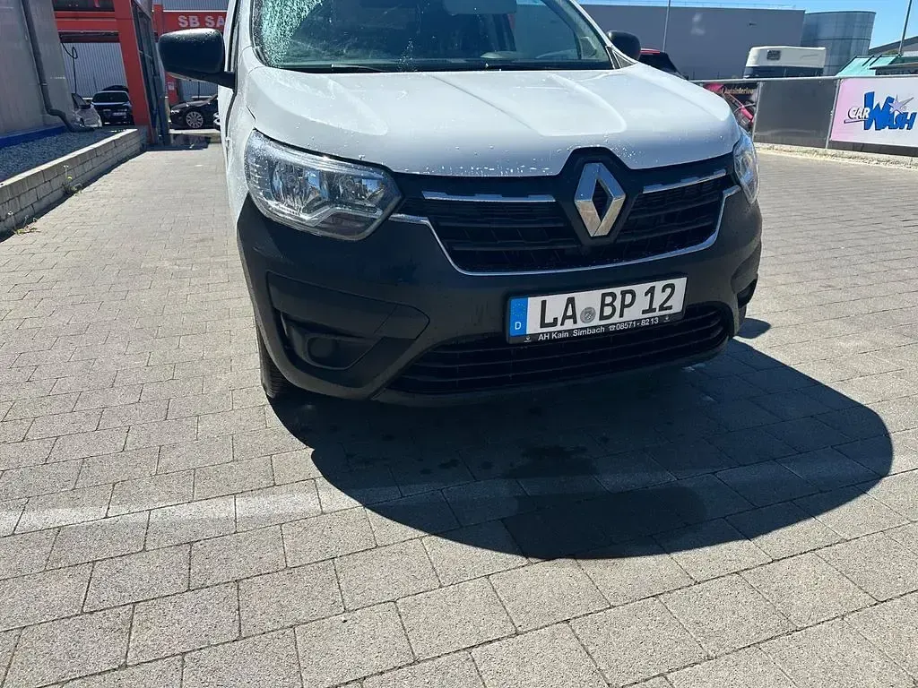 Gebraucht Renault Express 90 PS (66 kW) 2021 Weiß Van / Kleinbus