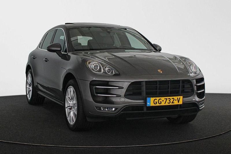 Gebraucht Porsche Macan Turbo 400 PS (294 kW) 2015 Grau SUV