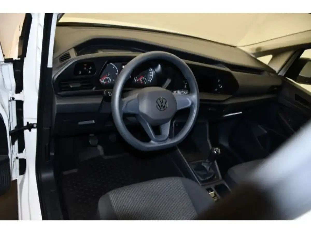 Gebraucht VW Caddy Basis 75 PS (55 kW) 2022 Van / Kleinbus