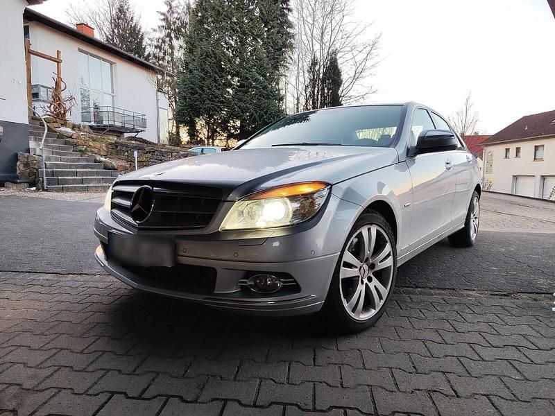 Gebraucht Mercedes C350 Avantgarde 303 PS (222 kW) 2006 Grau Limousine
