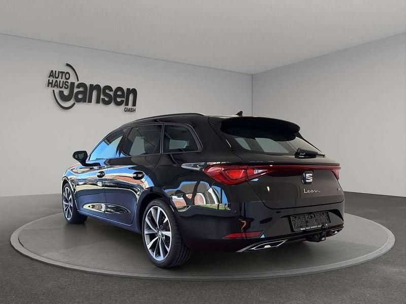 Gebraucht Seat Leon FR 150 PS (110 kW) 2025 Mitternachtsschwarz Kombi