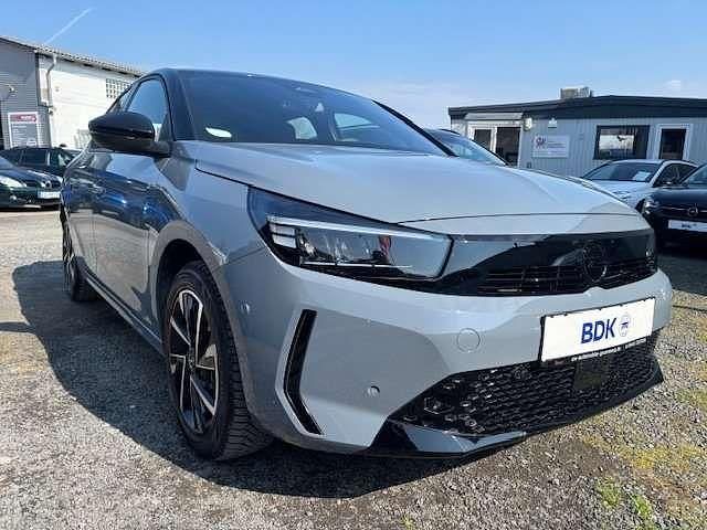 Gebraucht Opel Corsa 101 PS (74 kW) 2025 Graphic grau / dach schwarz Kleinwagen