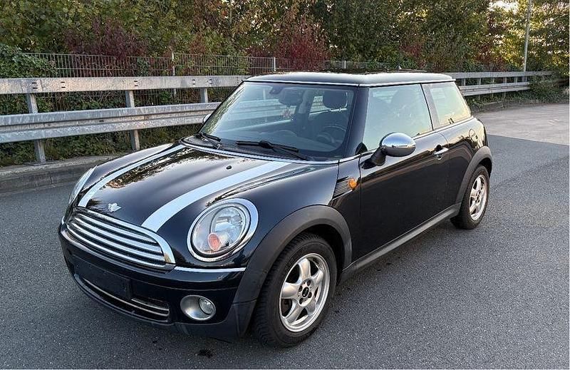 Schwarz Gebraucht 2009 Mini Cooper Kleinwagen | 3.990 € (Superpreis) - Bild 1/4