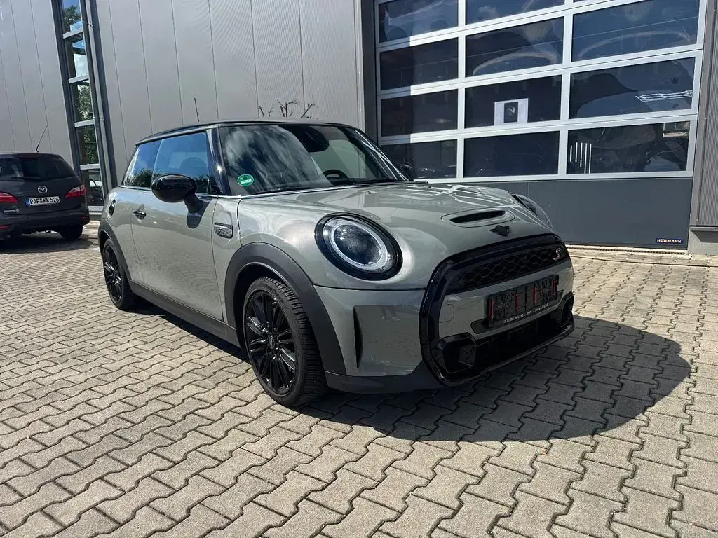 Gebraucht Mini Cooper S 178 PS (130 kW) 2022 Kleinwagen
