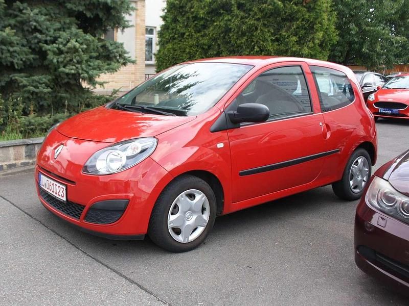 Gebraucht Renault Twingo Authentique 75 PS (55 kW) 2011 Rot Kleinwagen