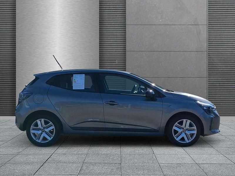 Dolomitgrau Gebraucht 2025 Renault Clio V Evolution Kleinwagen | 19.390 € (Fairer Preis) - Bild 1/4
