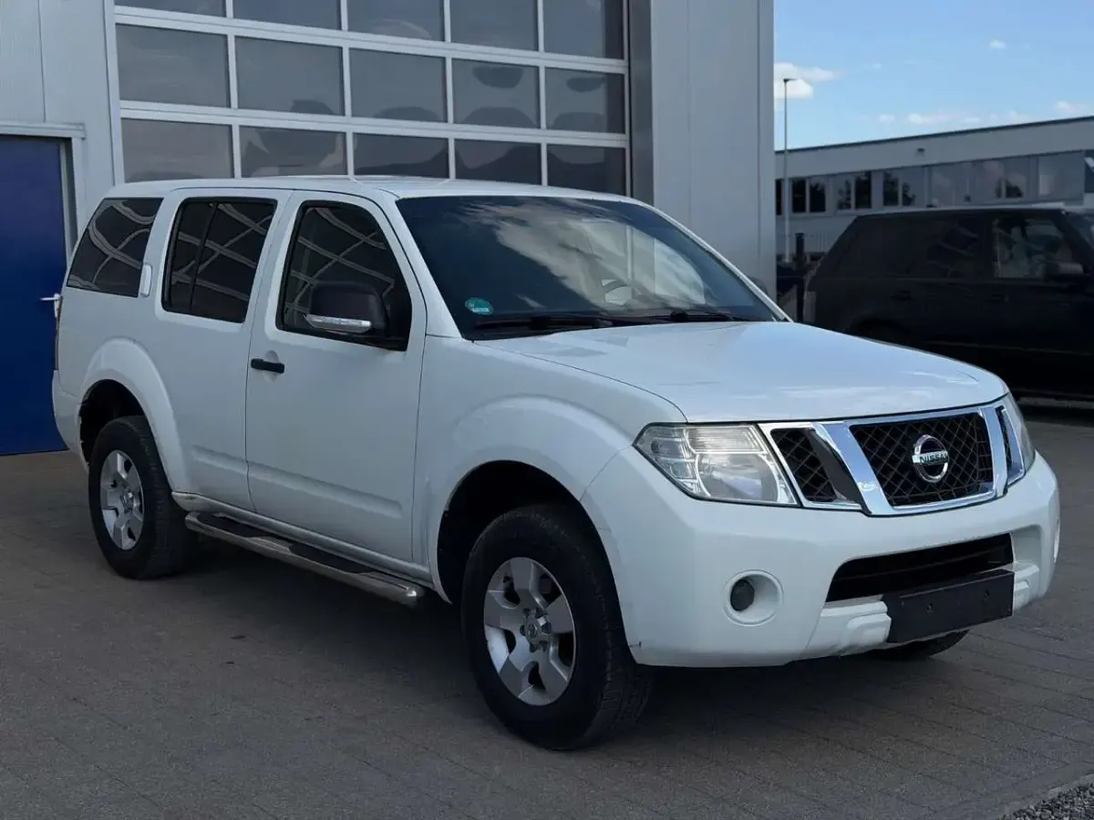 Gebraucht Nissan Pathfinder 190 PS (139 kW) 2010 Weiß SUV