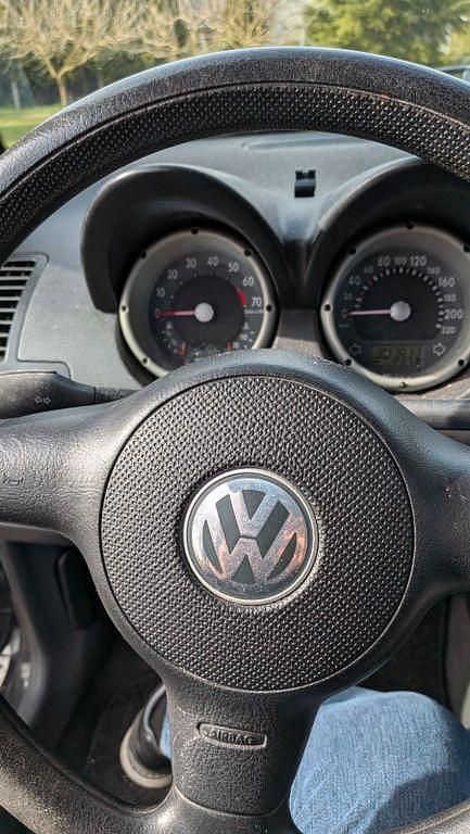 Gebraucht VW Lupo Basis 50 PS (36 kW) 2004 Schwarz Kleinwagen