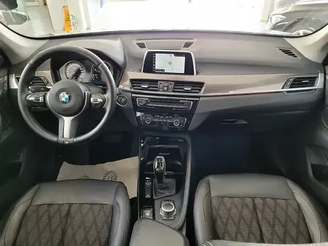 Używany BMW X1 xLine 150 KM (110 kW) 2018 Czarny SUV
