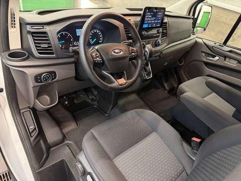 Usado Ford Transit Custom 170 HP (125 kW) 2023 Branco Monovolume