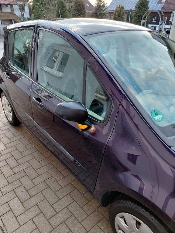 Gebraucht Renault Modus Authentique 75 PS (55 kW) 2005 Violett Van / Kleinbus