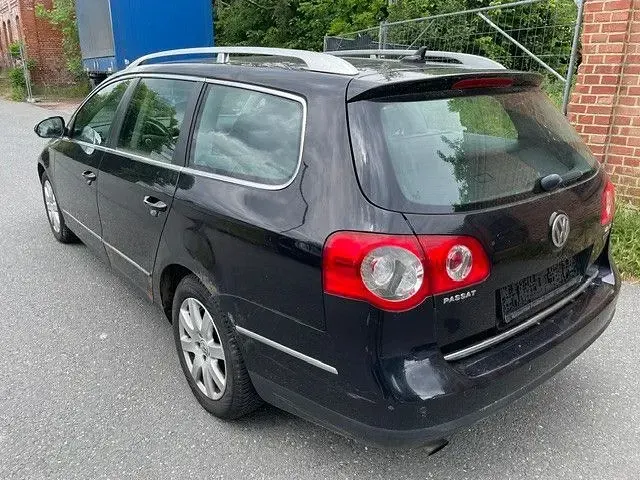 Gebraucht VW Passat Highline 150 PS (110 kW) 2008 Schwarz Kombi