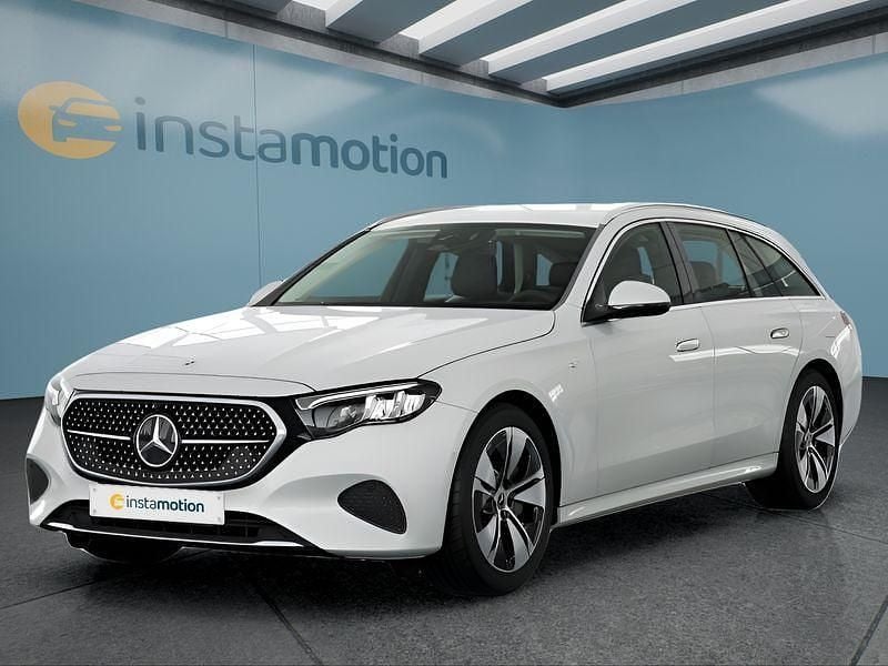 Gebraucht Mercedes E300 197 PS (144 kW) 2025 Weiß Kombi