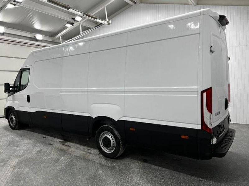 Gebraucht Iveco Daily 156 PS (114 kW) 2023 Bianco ic 194 Van
