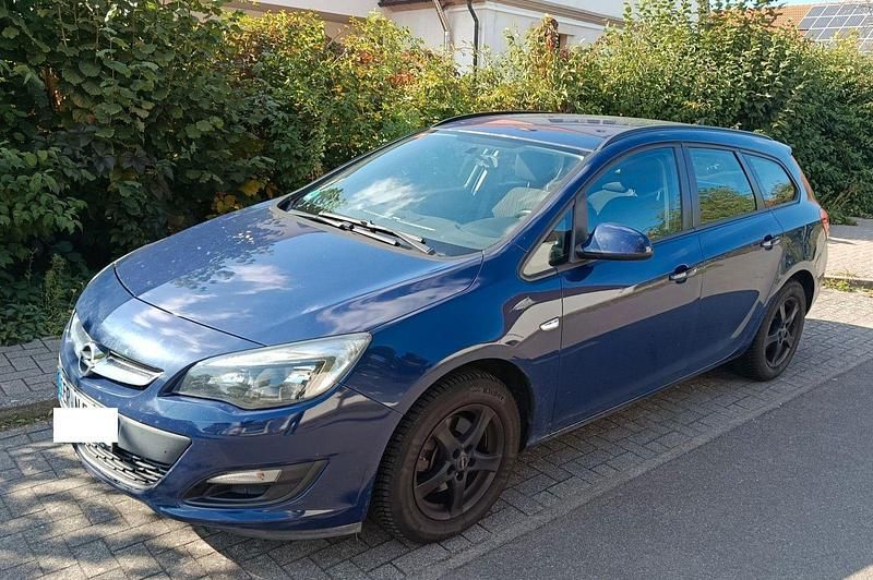 Blau Gebraucht 2015 Opel Astra Edition Kombi | 2.900 € (Superpreis) - Bild 1/4