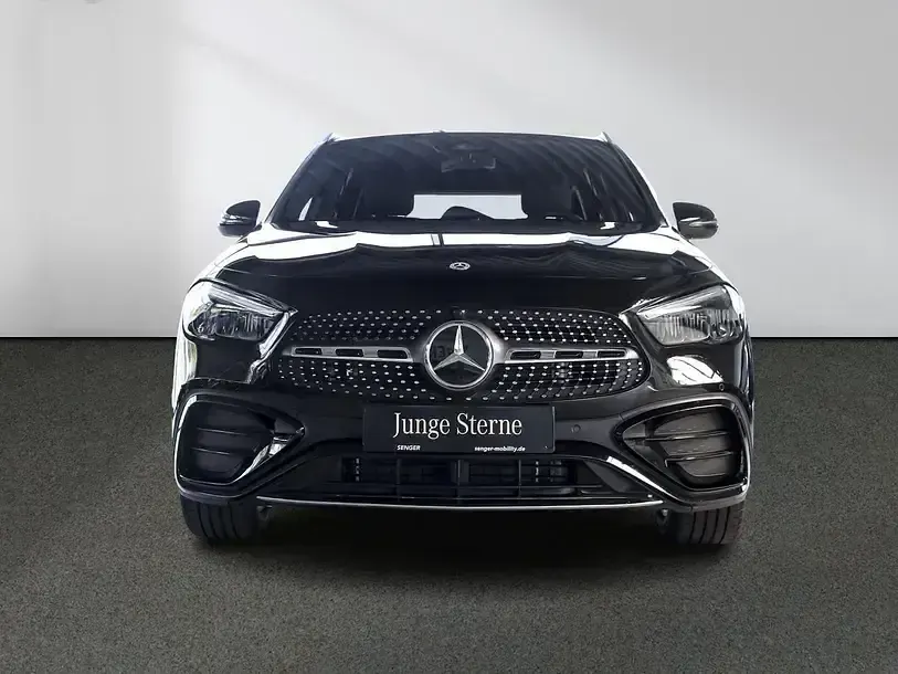 Gebraucht Mercedes GLA200 AMG 163 PS (119 kW) 2025 Schwarz SUV