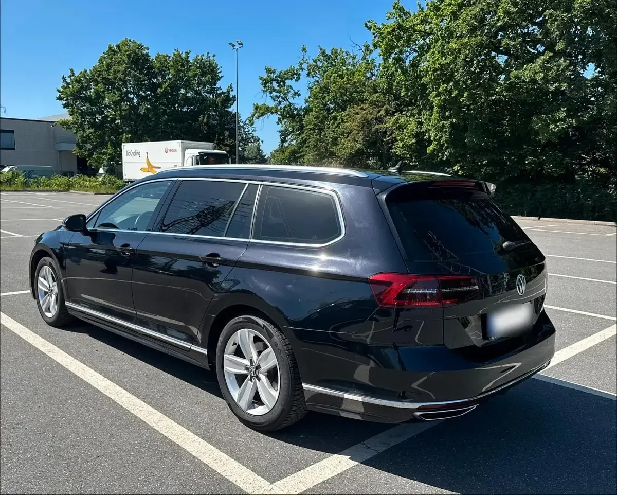 Gebraucht VW Passat 190 PS (139 kW) 2018 Schwarz Kombi