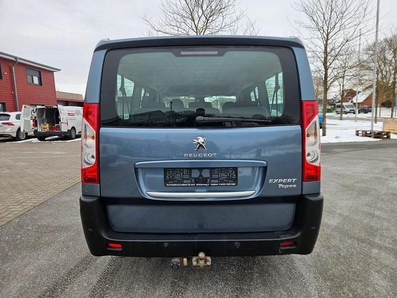 Gebraucht Peugeot TePee Access 128 PS (94 kW) 2013 Grau Van / Kleinbus