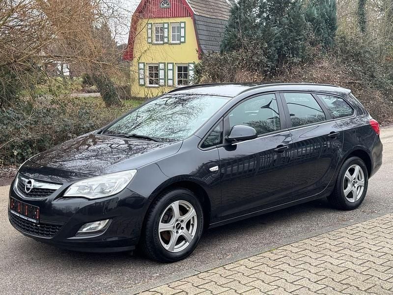 Schwarz Gebraucht 2012 Opel Astra Limousine | 2.550 € (Superpreis) - Bild 1/4